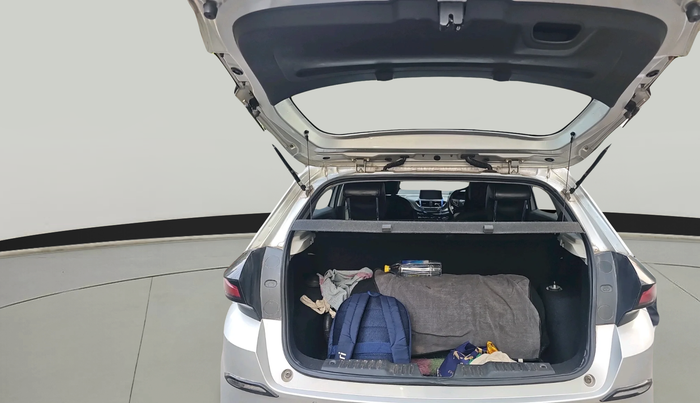 2020 Tata ALTROZ XZ PETROL, Petrol, Manual, 70,656 km, exterior