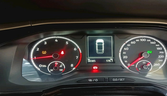 2022 Volkswagen VIRTUS HIGHLINE TSI 1.0 AT, Petrol, Automatic, 38,385 km, interior