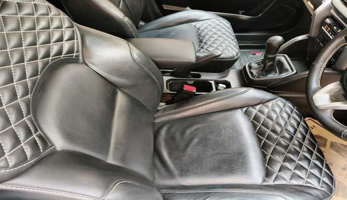 2023 Toyota URBAN CRUISER HYRYDER E NEO DRIVE, Petrol, Manual, 15,474 km, interior