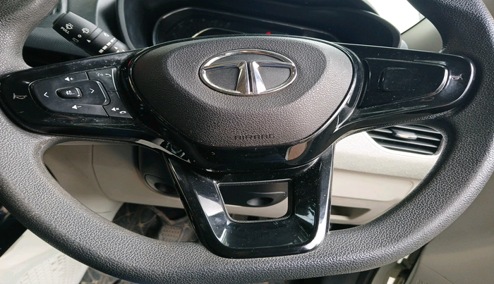 2020 Tata NEXON XZ PLUS PETROL, Petrol, Manual, 44,817 km, interior