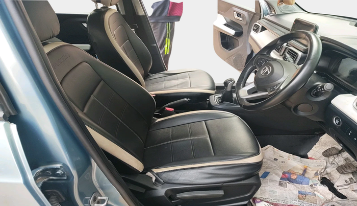 2022 Tata PUNCH CREATIVE  MT, Petrol, Manual, 12,007 km, interior