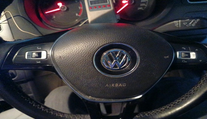 2018 Volkswagen Polo HIGHLINE PLUS 1.0 16 ALLOY, Petrol, Manual, 49,812 km, interior