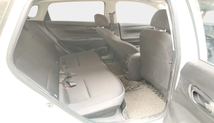 2022 Hyundai NEW I20 SPORTZ 1.2 MT, Petrol, Manual, 94,878 km, interior