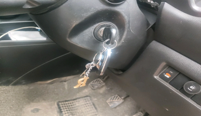 2020 Maruti Swift LXI, Petrol, Manual, 56,709 km, interior