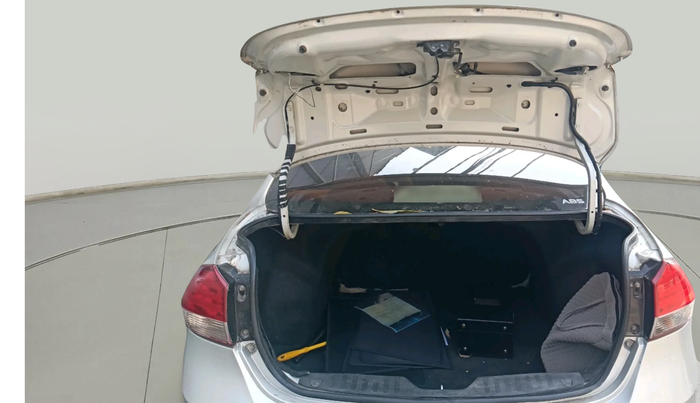 2015 Maruti Ciaz VXI, Petrol, Manual, 84,421 km, exterior