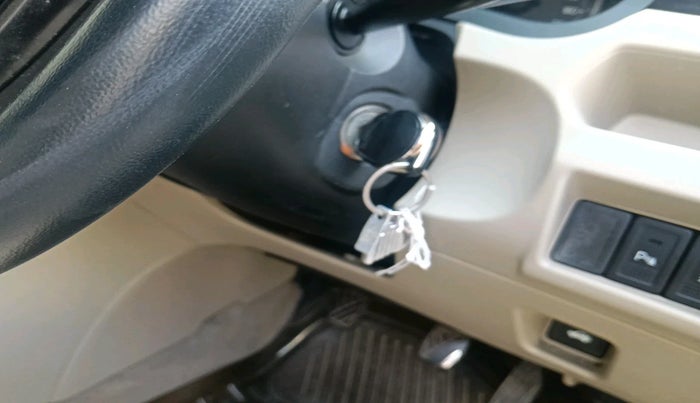 2015 Maruti Ciaz VXI, Petrol, Manual, 84,421 km, interior