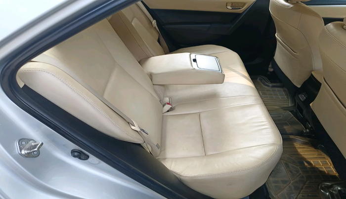 2017 Toyota Corolla Altis VL CVT PETROL, Petrol, Automatic, 79,492 km, interior