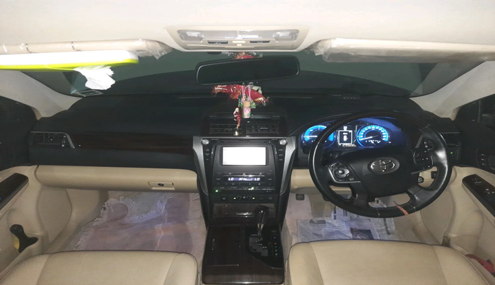 2016 Toyota Camry HYBRID, Hybrid, Automatic, 22,935 km, interior