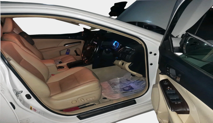 2016 Toyota Camry HYBRID, Hybrid, Automatic, 22,935 km, interior