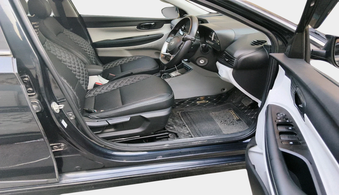 2024 Hyundai NEW I20 Sportz (O) 1.2 IVT, Petrol, Automatic, 8,207 km, interior