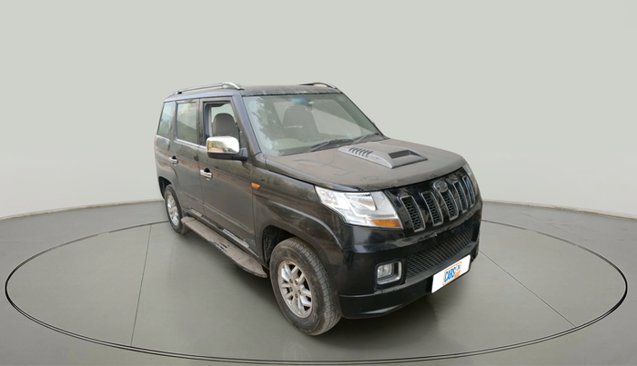 2017 Mahindra TUV300 T8 AMT, Diesel, Automatic, 31,220 km, exterior