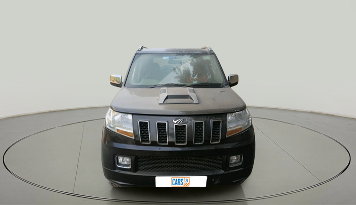 2017 Mahindra TUV300 T8 AMT, Diesel, Automatic, 31,220 km, exterior