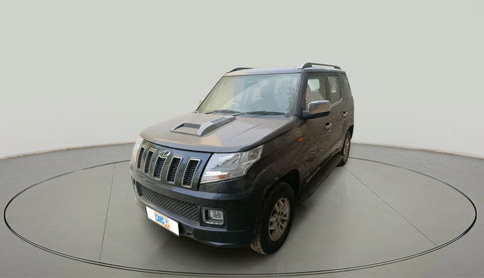 2017 Mahindra TUV300 T8 AMT, Diesel, Automatic, 31,220 km, exterior