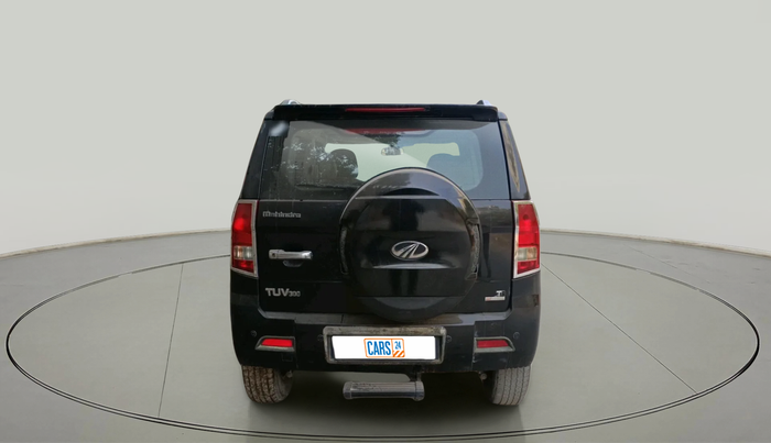 2017 Mahindra TUV300 T8 AMT, Diesel, Automatic, 31,220 km, exterior