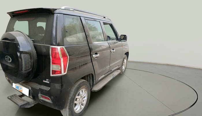 2017 Mahindra TUV300 T8 AMT, Diesel, Automatic, 31,220 km, exterior