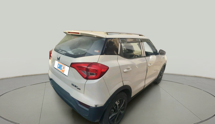 2023 Mahindra XUV300 W4 1.2 PETROL, CNG, Manual, 43,595 km, exterior