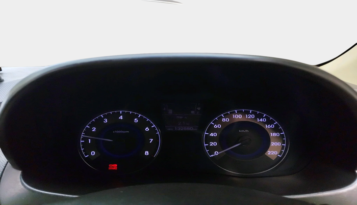 2012 Hyundai Verna FLUIDIC 1.6 VTVT SX, Petrol, Manual, 1,32,580 km, interior