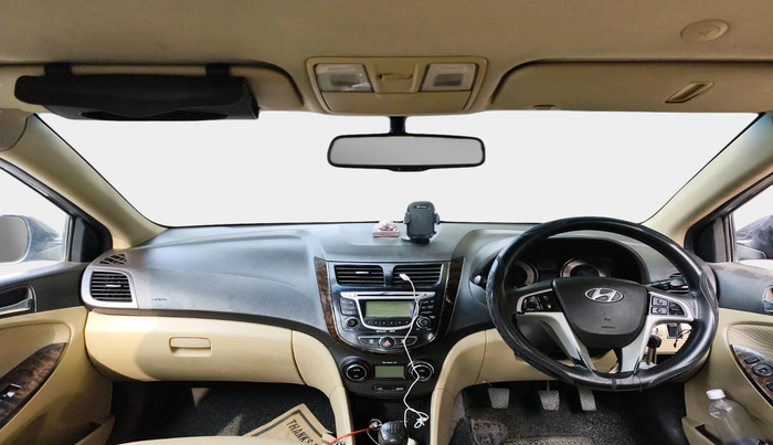 2012 Hyundai Verna FLUIDIC 1.6 VTVT SX, Petrol, Manual, 1,32,580 km, interior