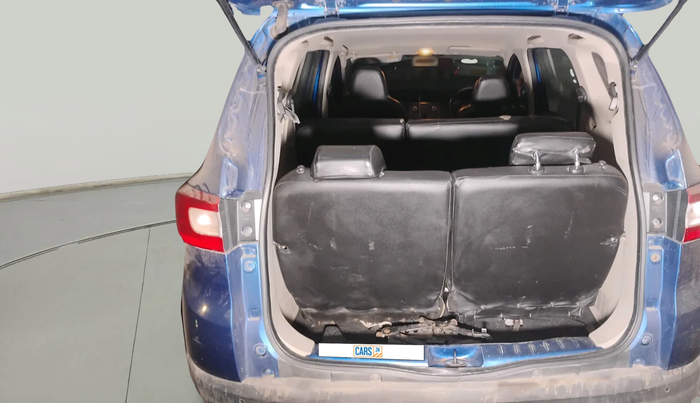 2019 Renault TRIBER RXL MT, Petrol, Manual, 65,561 km, exterior