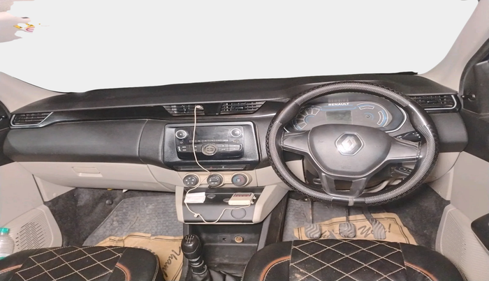 2019 Renault TRIBER RXL MT, Petrol, Manual, 65,561 km, interior