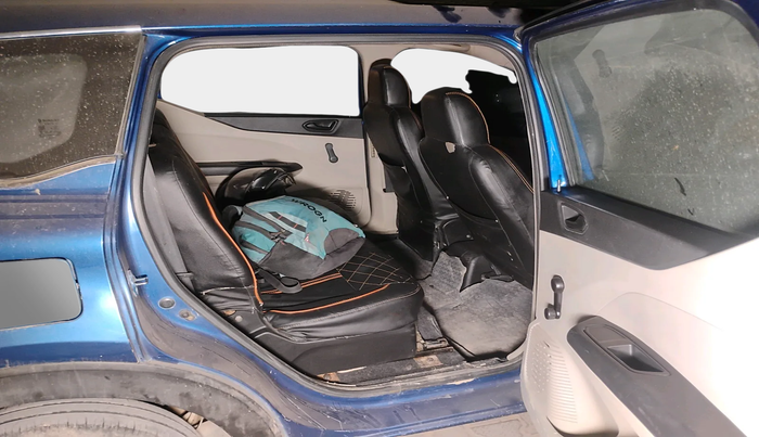 2019 Renault TRIBER RXL MT, Petrol, Manual, 65,561 km, interior