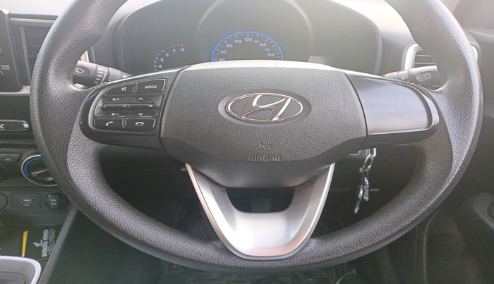 2019 Hyundai VENUE S 1.2, Petrol, Manual, 60,351 km, interior