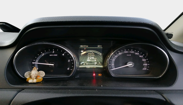 2017 Tata Hexa XTA 4X2 7 STR, Diesel, Automatic, 1,04,111 km, interior