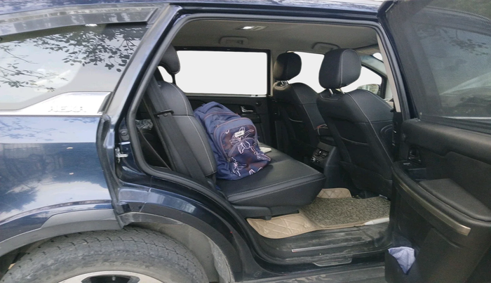 2017 Tata Hexa XTA 4X2 7 STR, Diesel, Automatic, 1,04,111 km, interior