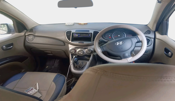 2013 Hyundai i10 MAGNA 1.2, Petrol, Manual, 1,36,697 km, interior