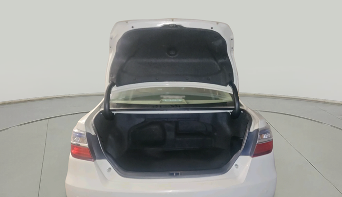 2017 Toyota Camry HYBRID, Hybrid, Automatic, 1,09,020 km, exterior