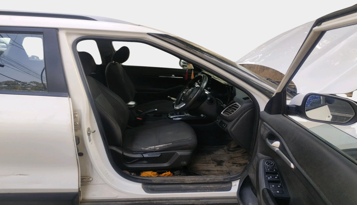 2021 KIA SELTOS HTK PLUS 1.5, Petrol, Manual, 91,662 km, interior