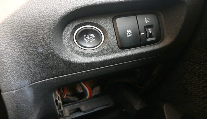 2022 Hyundai Creta SX 1.5 PETROL, Petrol, Manual, 86,656 km, interior