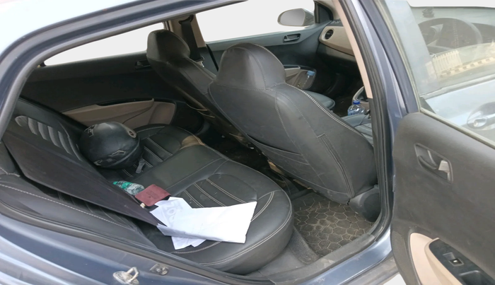 2013 Hyundai Grand i10 MAGNA 1.2 KAPPA VTVT, Petrol, Manual, 1,05,510 km, interior