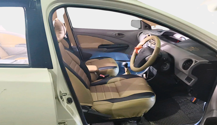 2011 Toyota Etios G, Petrol, Manual, 51,454 km, interior