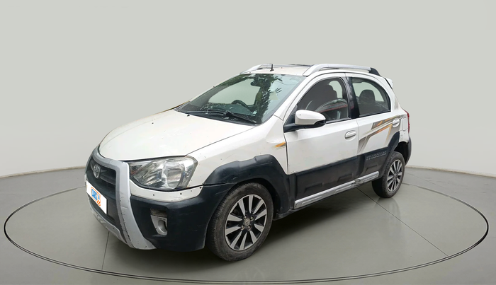2014 Toyota Etios CROSS 1.2 G, Petrol, Manual, 63,627 km, exterior