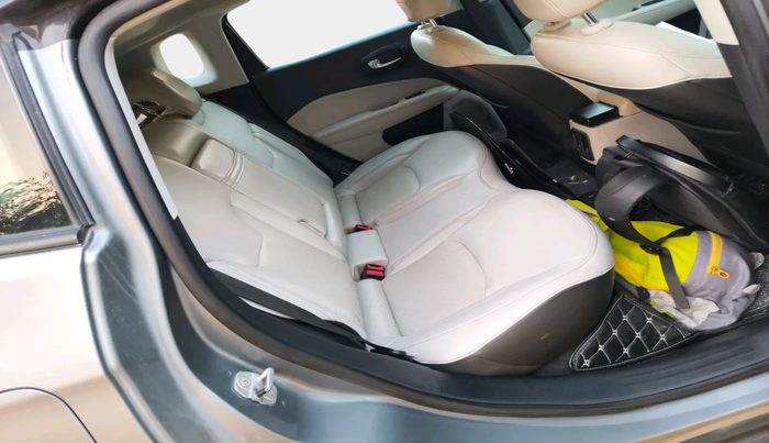 2019 Jeep Compass LIMITED PLUS DIESEL, Diesel, Manual, 1,00,395 km, interior