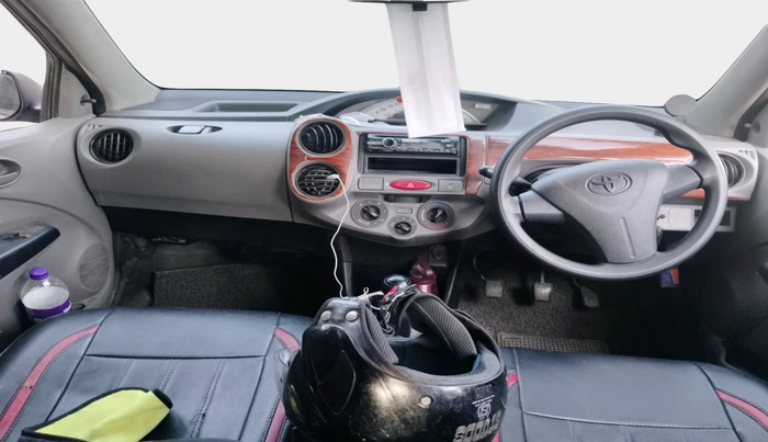 2011 Toyota Etios G, Petrol, Manual, 64,148 km, interior