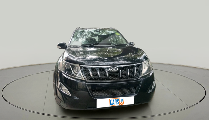 2017 Mahindra XUV500 W8 1.99, Diesel, Manual, 99,166 km, exterior