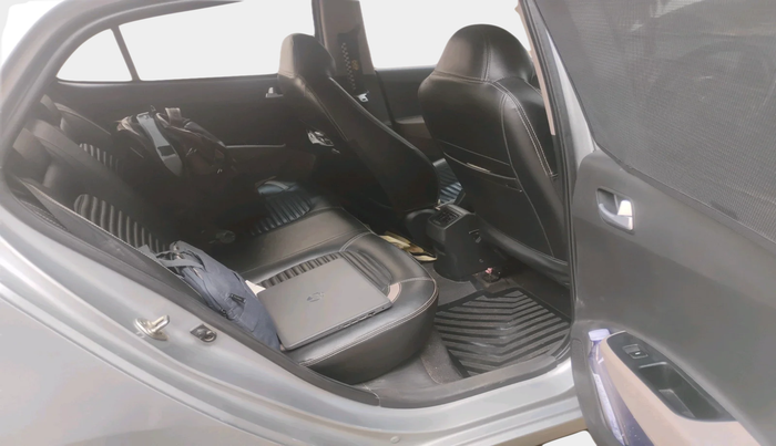 2019 Hyundai Grand i10 SPORTZ 1.2 KAPPA VTVT, Petrol, Manual, 1,72,289 km, interior