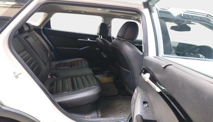 2020 KIA SELTOS GTX PLUS AT 1.5 DIESEL, Diesel, Automatic, 1,70,724 km, interior