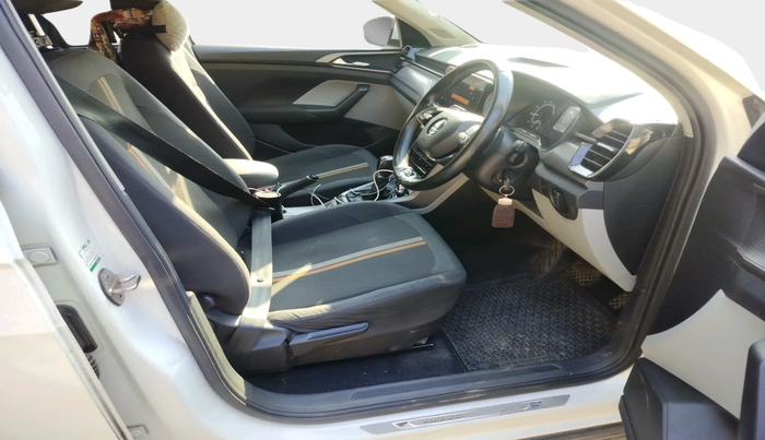 2021 Skoda KUSHAQ AMBITION 1.0L TSI AT, Petrol, Automatic, 76,865 km, interior