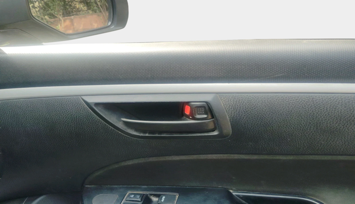 2016 Maruti Swift LXI (O), Petrol, Manual, 24,608 km, interior