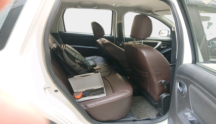 2021 Renault Duster RXZ 1.5 PETROL MT, Petrol, Manual, 34,808 km, interior