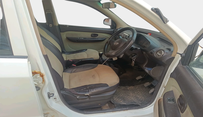 2013 Hyundai Santro Xing GLS, Petrol, Manual, 1,53,288 km, interior