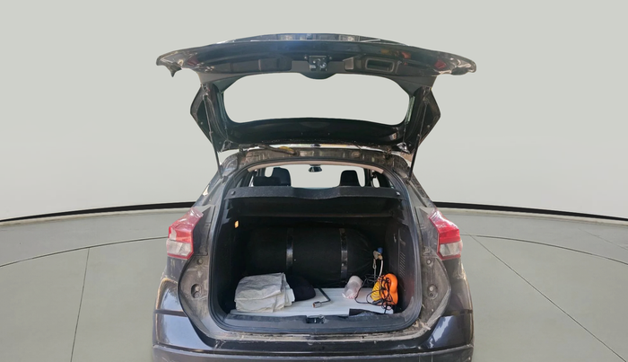 2021 Nissan Kicks XV 1.5, CNG, Manual, 61,768 km, exterior