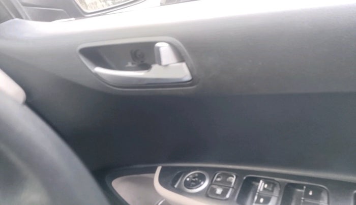 2014 Hyundai Grand i10 SPORTZ 1.2 KAPPA VTVT, Petrol, Manual, 78,580 km, interior