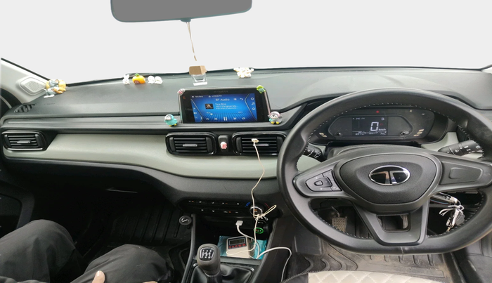 2024 Tata PUNCH ADVENTURE RHYTHM CNG, Petrol, Manual, 6,977 km, interior