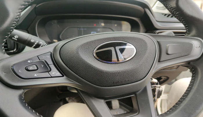 2024 Tata PUNCH ADVENTURE RHYTHM CNG, Petrol, Manual, 6,977 km, interior