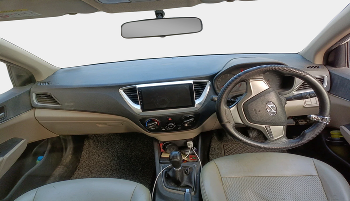 2018 Hyundai Verna 1.4 E PETROL, Petrol, Manual, 1,18,561 km, interior