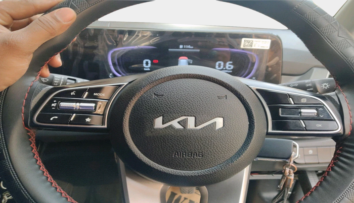 2025 KIA SELTOS HTE (O)1.5 Petrol MT, Petrol, Manual, 19,305 km, interior